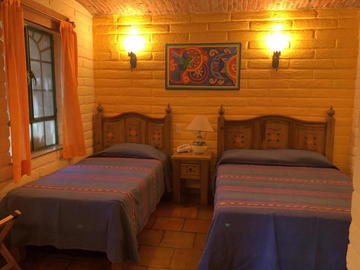Casa Del Retono Panzió Tlaquepaque Kültér fotó