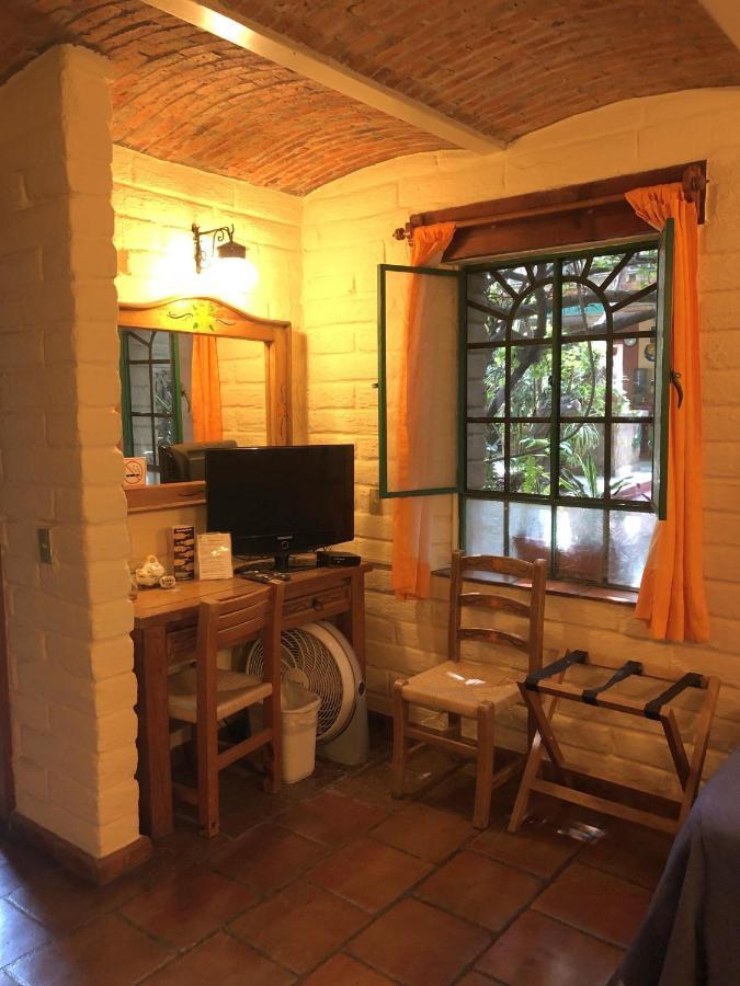 Casa Del Retono Panzió Tlaquepaque Kültér fotó