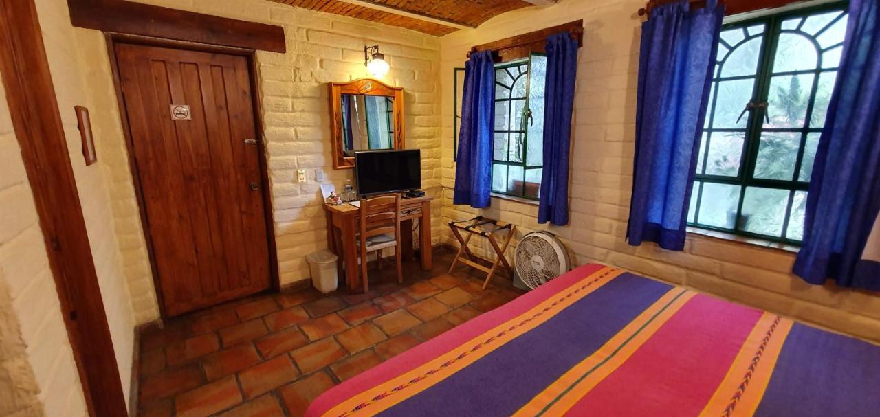 Casa Del Retono Panzió Tlaquepaque Kültér fotó
