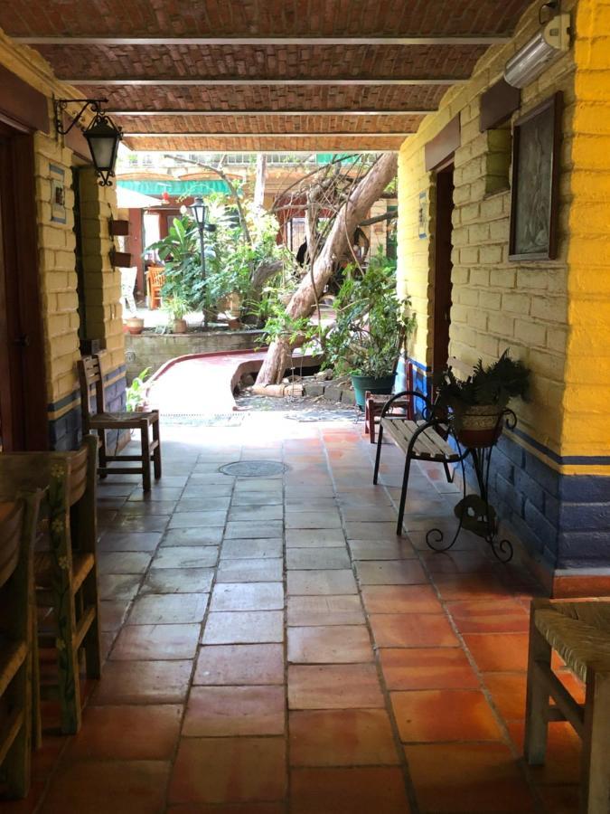 Casa Del Retono Panzió Tlaquepaque Kültér fotó