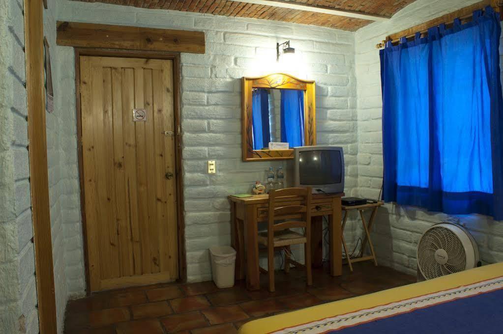 Casa Del Retono Panzió Tlaquepaque Kültér fotó